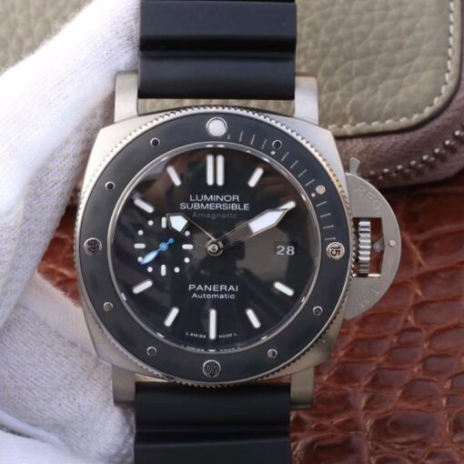 Panerai Luminor Submersible 1950 Amagnetic 3 Days PAM1389 VS Factory Black Dial Replica Watch - UK Replica