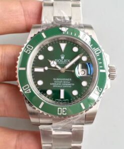 Rolex Submariner Date 116610LV Noob Factory V9 Green Dial Replica Watch - UK Replica