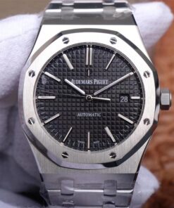 Audemars Piguet Royal Oak 15400ST.OO.1220ST.01 ZF Factory Black Dial Replica Watch