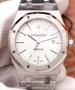 Audemars Piguet Royal Oak 15400ST.OO.1220ST.02 ZF Factory White Dial Replica Watch