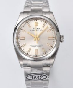 victory-factory-rolex-oyster-perpetual-m126000-0001-luminous-display